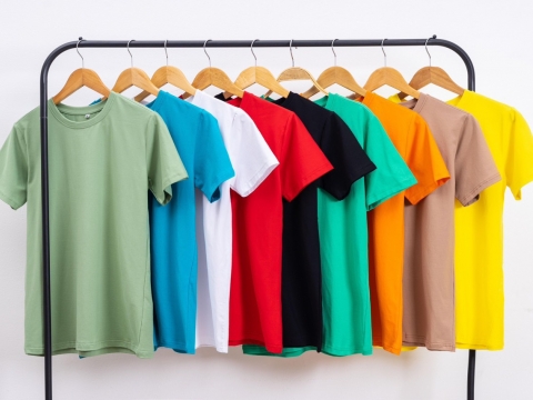 Mẫu đồng phục công ty thời trang, hiện đại