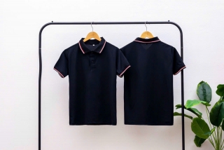 Mẫu đồng phục công ty thời trang, hiện đại